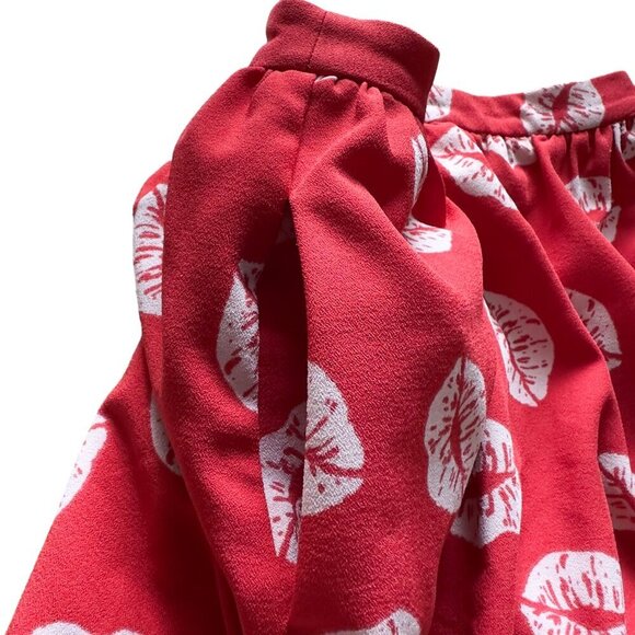 Sam Edelman Lips Jacquard Skirt - Red Kiss Print with Pockets - Picture 6 of 10